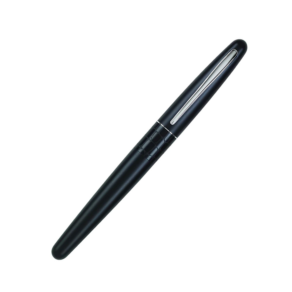 Fountain Pen - Pilot - Blue - Black Body - Crocodile - Inside Sponge
